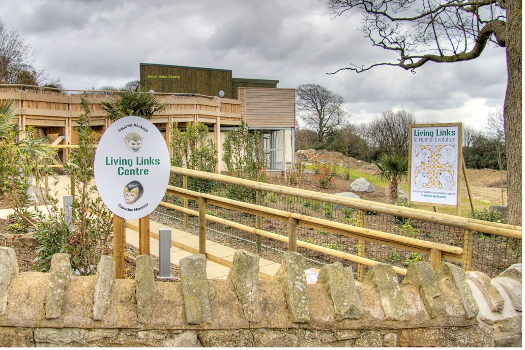 edinburgh zoo outdoor signage